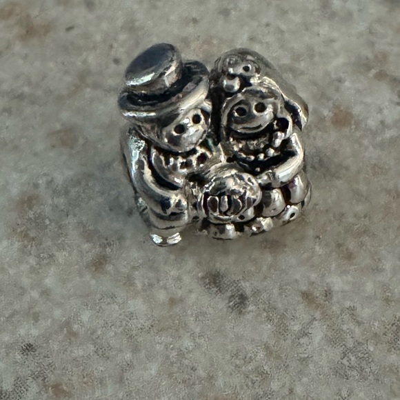 Sterling Silver Wedding Couple Charm 💍 Cute Mini Bead - Picture 7 of 7